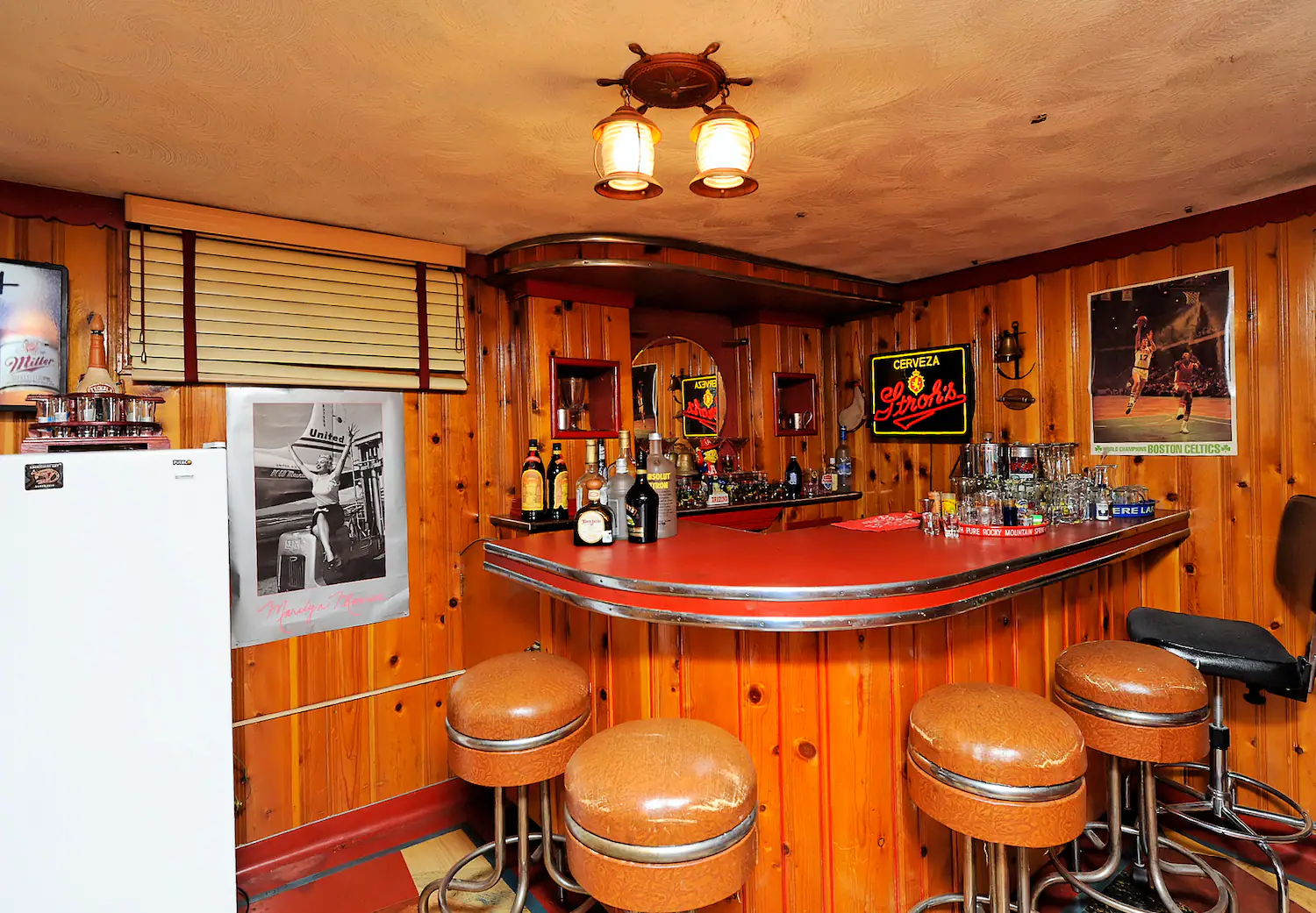 Man Cave & Hobby Shop — photo 7